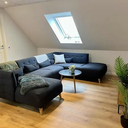 شقة Med Landidyl Taet Pa By Orbaek (Nyborg)