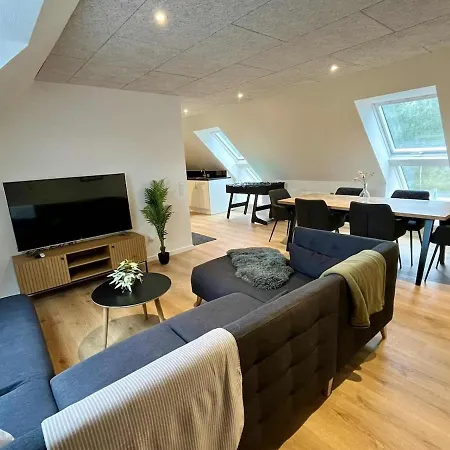 Appartement Med Landidyl Taet Pa By *